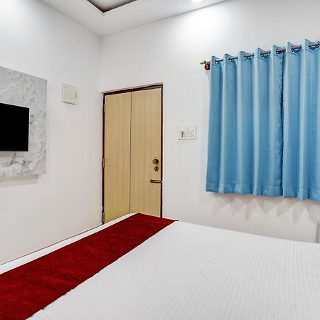 Hotel Sky Blue And Suites Бангалор Екстериор снимка